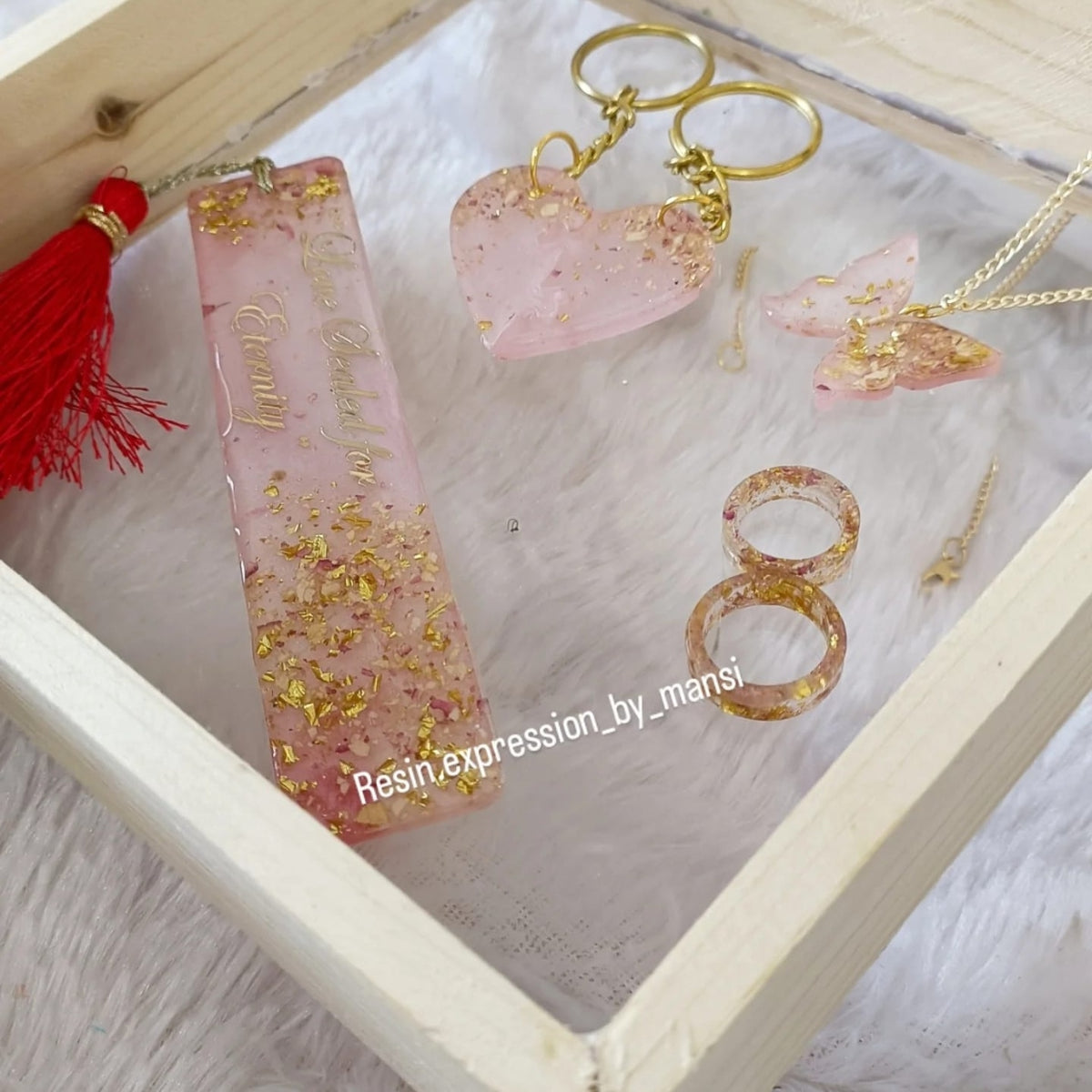 Handcrafted Resin Floral Couple Keepsake Gift Hamper Combo